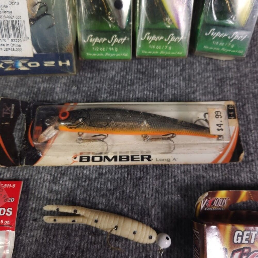 Fishing Lure Lot of 8 Cotton Cordell Super Spot Lipless Crankbaits H2O Xpress++ - Picture 5 of 7